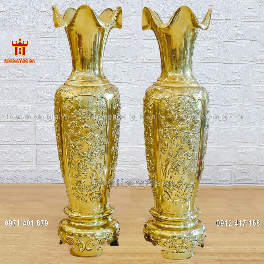 Đôi lọ lộc bình được chế tác hoàn toàn thủ công truyền thống